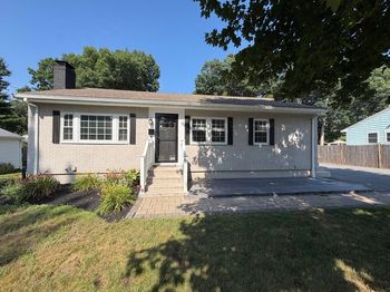 8 Fairbrook Rd