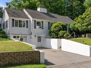 6 Chute Rd