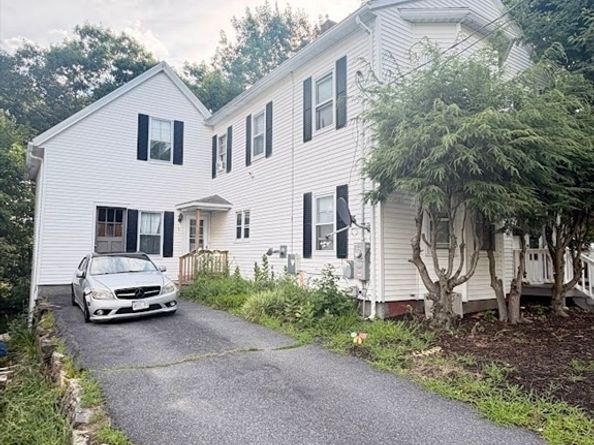 111 Maple St, Gardner MA 01440