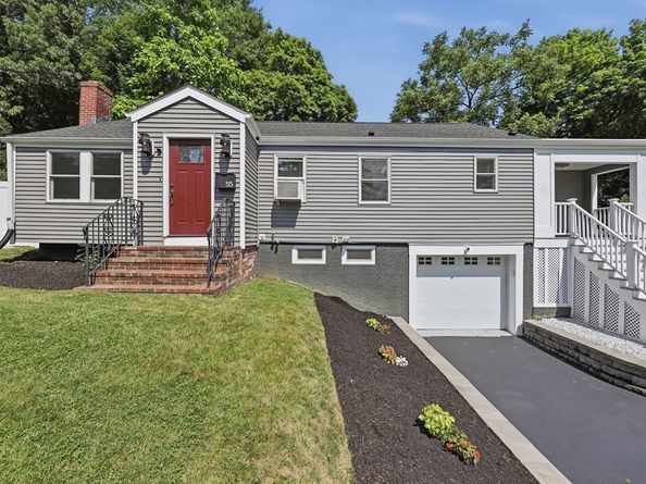 55 Westview Road, Worcester MA 01602