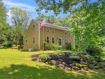 57 Sassawanna Rd