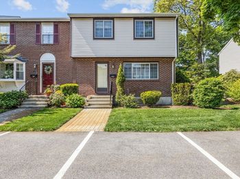 399 Pond St