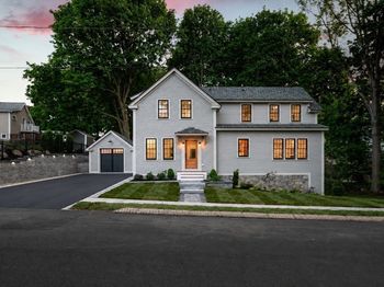 1 Stanley Ave