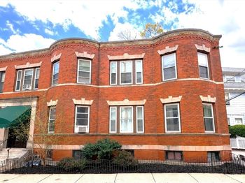 8 Colliston Rd
