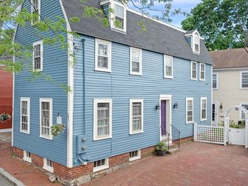 15 River St