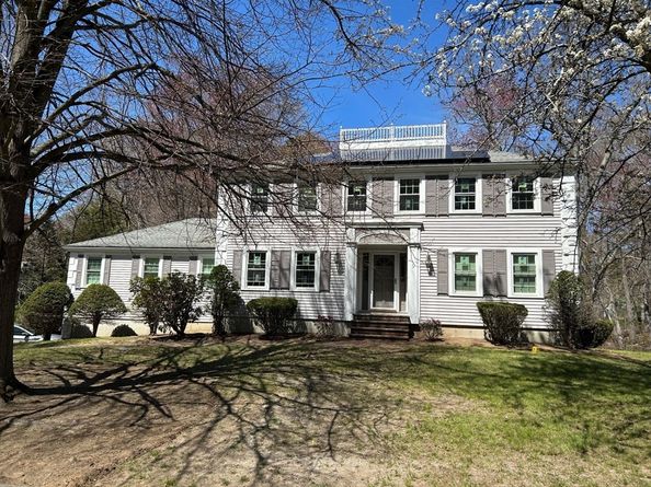9 College Pond Drive, Danvers MA 01923