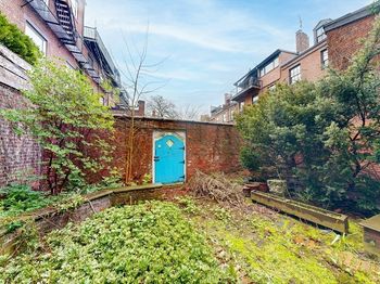 37 Mt Vernon St