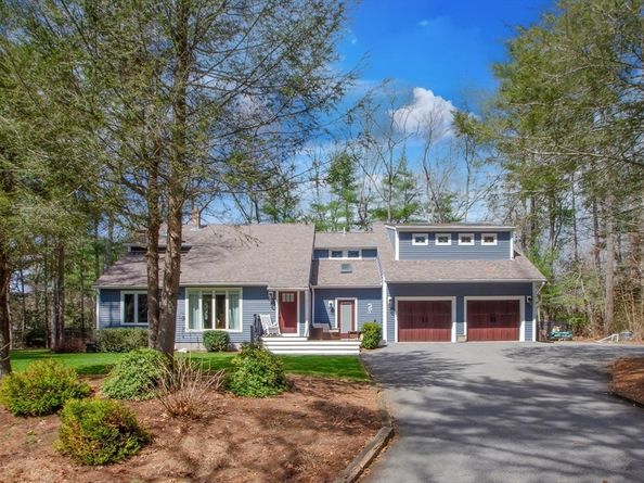 4 Pocohontas Way, Mattapoisett MA 02739
