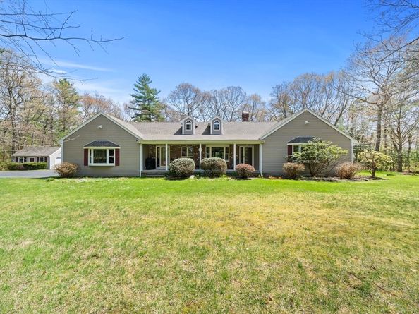 1 Katies Way, Lakeville MA 02347