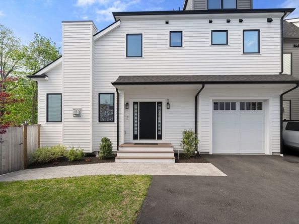 9 Johnson Pl 9, Newton MA 02466