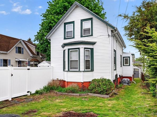 29 Bacheller St, Lynn MA 01904