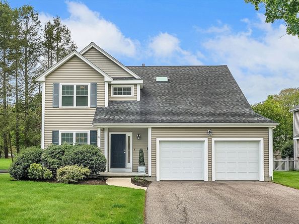 17 Russell Rd, Framingham MA 01702