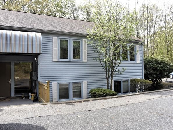 18 Maria Ave A, Southbridge MA 01550