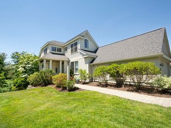 53 Carriage Hill
