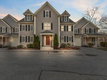 10 Cunningham Ln