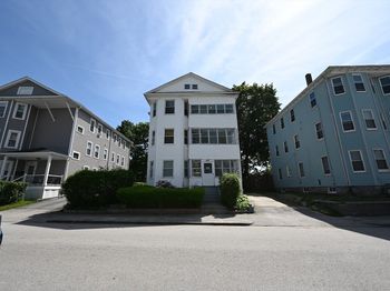 14 Derby St