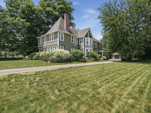 19 Eliot St 2, Natick MA 01760