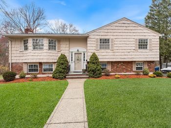 3 Harvard St