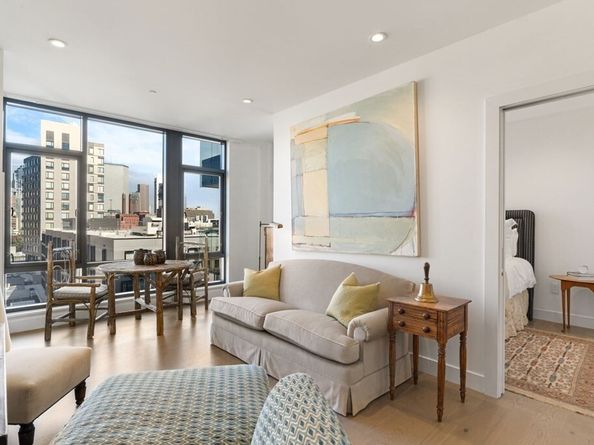 40 Traveler St 712, Boston MA 02118