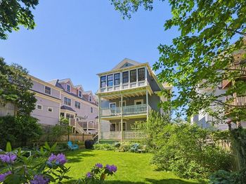 39 Sedgwick St