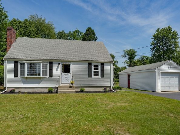 12 Kelley Street, Medway MA 02053