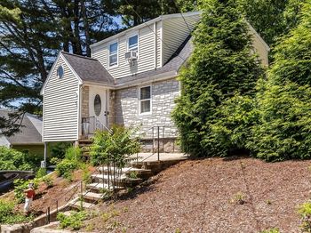 30 Tinson Rd