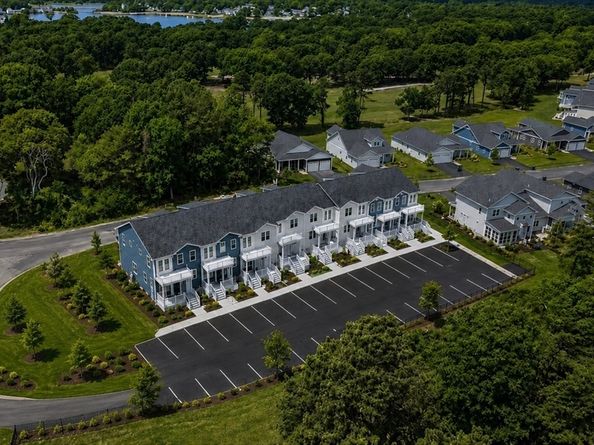 36 Starboard Dr D, Wareham MA 02532