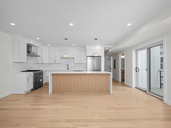 595 Broadway 302, Somerville MA 02145