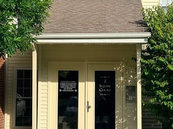 2 Squire Ct
