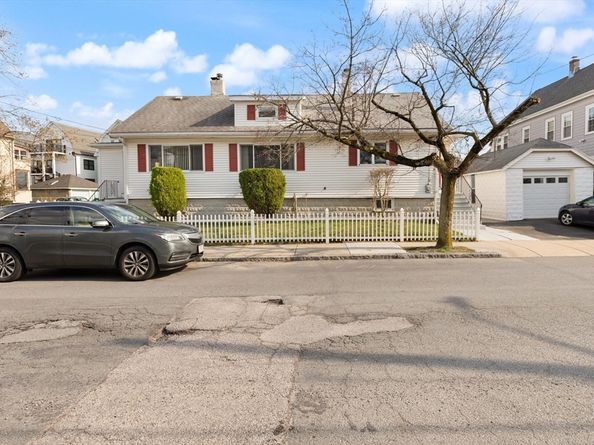 30 Bowdoin St, Medford MA 02155