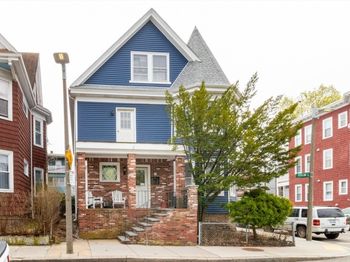 53 Roseclair St