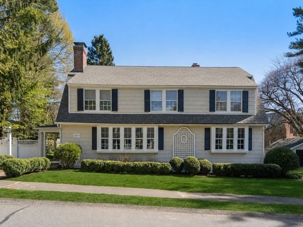 16 Denton Rd, Wellesley MA 02482