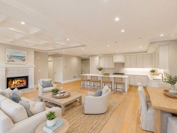 124 Elm Street 307, Cohasset MA 02025
