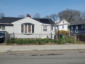 27 Halborn St