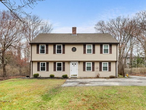 35 Wood Ave 35, North Andover MA 01845