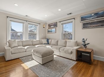 1487-1489 Centre St
