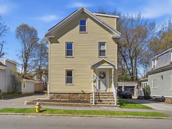 19 Appleton St, Salem MA 01970