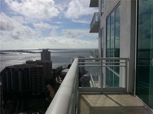 900 Brickell Key Blvd 2803, Miami FL 33131