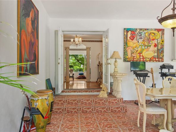 6101 SW 13th Ter, West Miami FL 33144