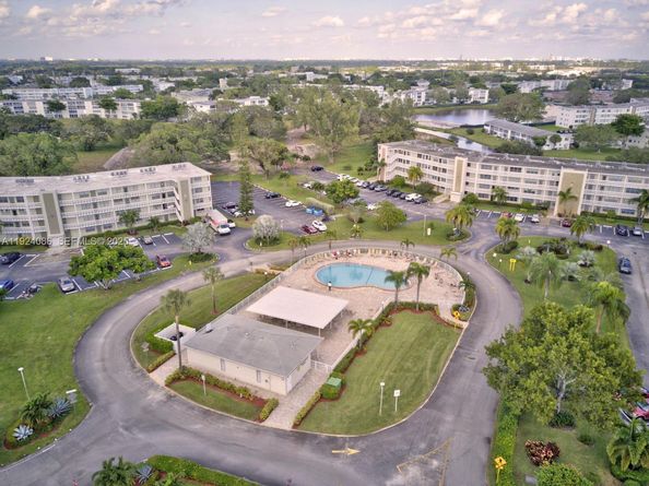 145 Grantham C 145, Deerfield Beach FL 33442