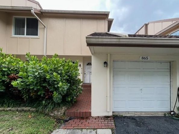 865 NW 80th Ter 6, Plantation FL 33324