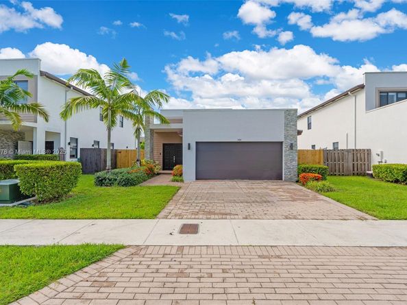 Undisclosed Address #A11881578, Miami FL 33179