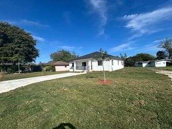 1468 NW 100th St