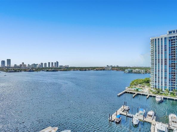 17301 Biscayne Blvd 1207, North Miami Beach FL 33160