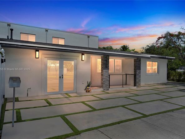 1020 SW 4th Ave, Fort Lauderdale FL 33315