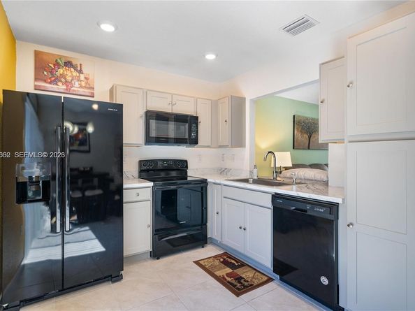 495 NE 5th Ln, Florida City FL 33034