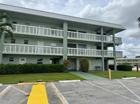 9810 Marina Blvd 1124, Boca Raton FL 33428