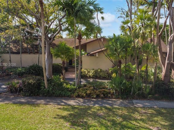10260 SW 128th St, Miami FL 33176
