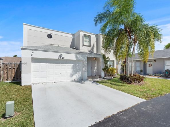 9849 SW 222nd Ter, Cutler Bay FL 33190