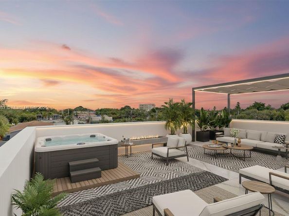 531 NE 61st St, Miami FL 33137